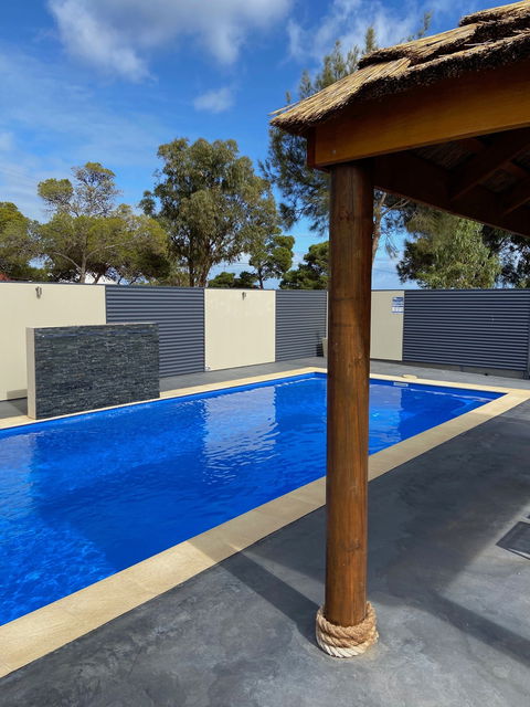 Ceduna Foreshore Caravan Park - Surfers Gold Coast 1