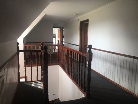 Cooks Retreat Warrnambool - Surfers Gold Coast 8