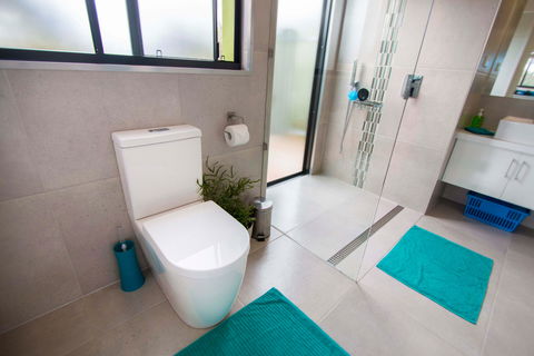 Coorong Cabins - Wren Cabin - Surfers Gold Coast 7