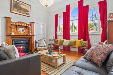 Cygnet Old Bank B&B - Surfers Gold Coast 6
