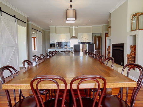 Degen Estate - Surfers Gold Coast 3