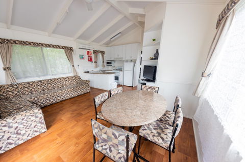 Eildon Riverside Holiday Park - Surfers Gold Coast 0