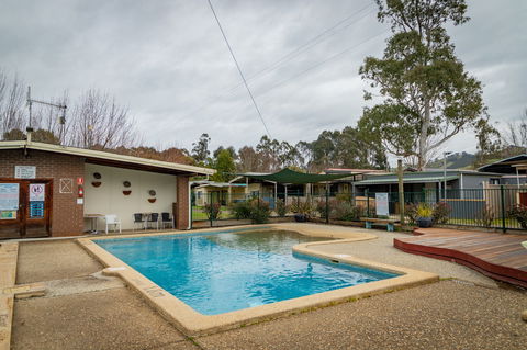 Eildon Riverside Holiday Park - Surfers Gold Coast 7