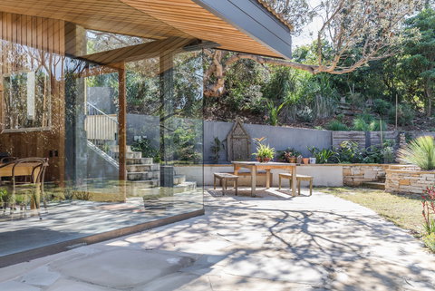 Gordon's Bay Retreat - Surfers Gold Coast 4