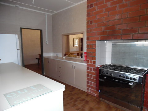 Gum Creek Shearer's Quarters - Surfers Gold Coast 2