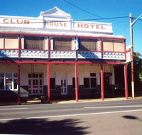 Club House Hotel - Surfers Gold Coast
