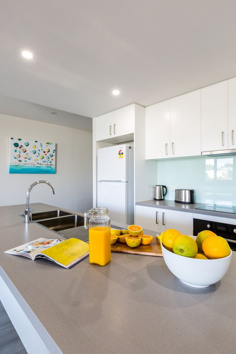 Ishtar Apartments - Surfers Gold Coast 3