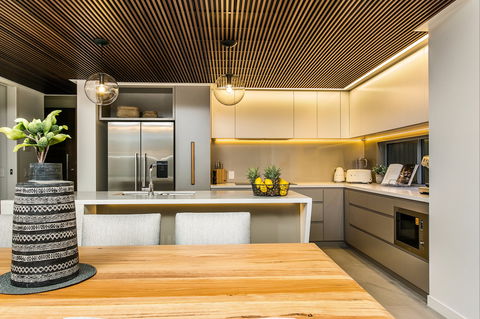 KoKo's Beach Houses Two - Surfers Gold Coast 7