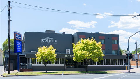 Adelaide Royal Coach - Surfers Gold Coast 0