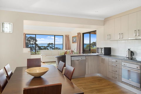 Mirramar House - Surfers Gold Coast 1