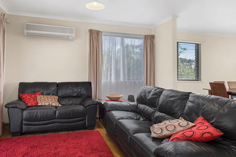 Mirramar House - Surfers Gold Coast 7