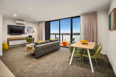 Quest Dandenong Central - Surfers Gold Coast 0