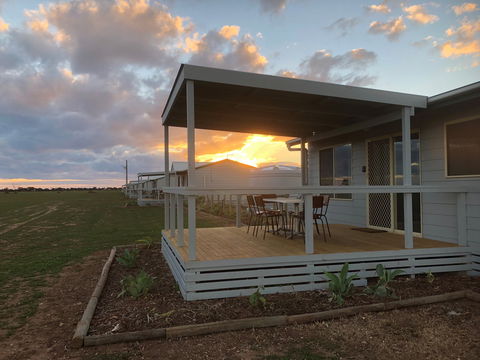 Tarnasey Farm - Schilling's Shack - Surfers Gold Coast 0