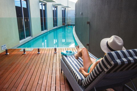 The Frames - Luxury Riverland Accommodation - Surfers Gold Coast 1