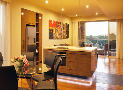 The Frames - Luxury Riverland Accommodation - Surfers Gold Coast 4