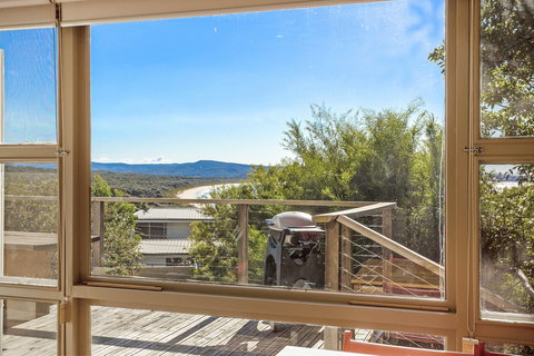 The Love Shack: Pambula Beach - Surfers Gold Coast 5