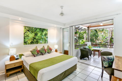The Reef Retreat - Surfers Gold Coast 4