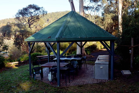The Great Ocean Road Cottages And Backpackers - Surfers Gold Coast 9