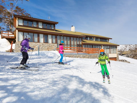 Valhalla Perisher - Surfers Gold Coast 0