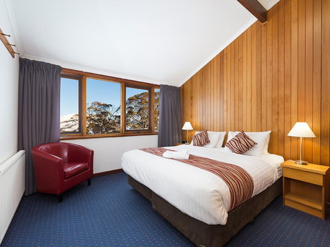 Valhalla Perisher - Surfers Gold Coast 1