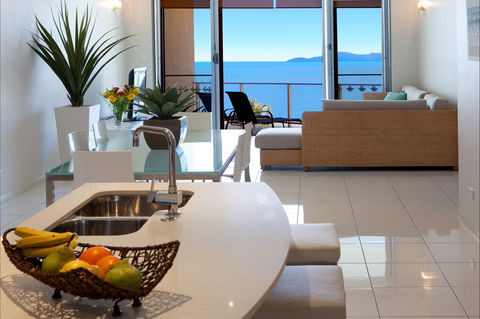 Vue Apartments Trinity Beach - Surfers Gold Coast 1