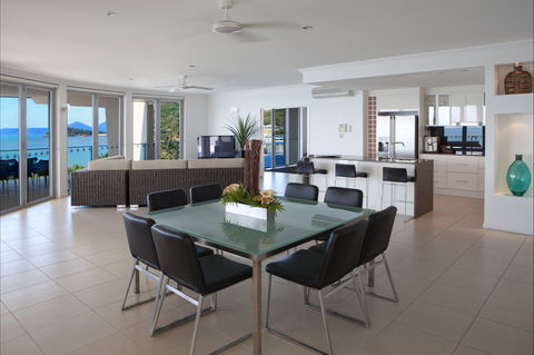 Vue Apartments Trinity Beach - Surfers Gold Coast 7