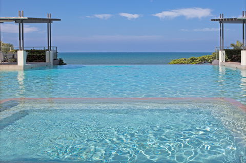 Vue Apartments Trinity Beach - Surfers Gold Coast 8