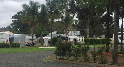 Wine Country Tourist Park - Surfers Gold Coast 3