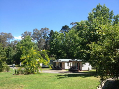 Yackandandah Holiday Park - Surfers Gold Coast 1