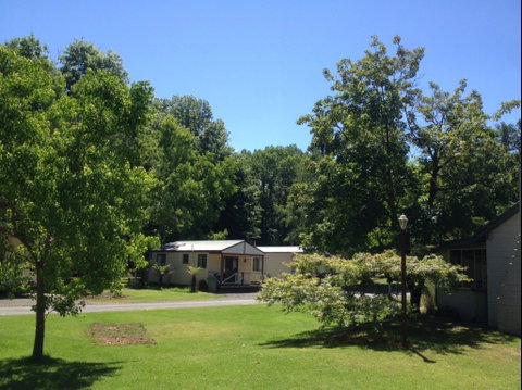 Yackandandah Holiday Park - Surfers Gold Coast 3