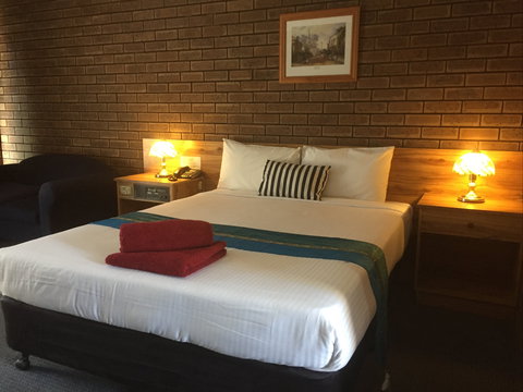Albury Garden Court Motel - Surfers Gold Coast 2