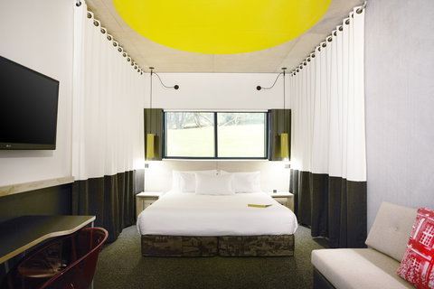 Atura Blacktown - Surfers Gold Coast 5