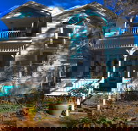 Blue Peace Blue Mountains Home - Surfers Gold Coast