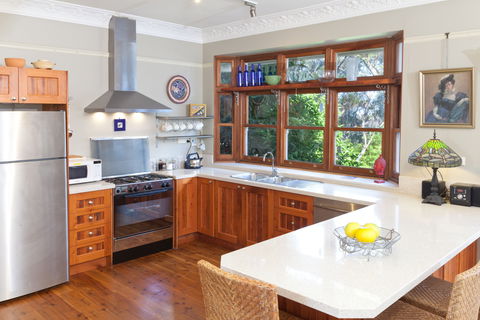 Blue Peace: Blue Mountains Home - Surfers Gold Coast 2