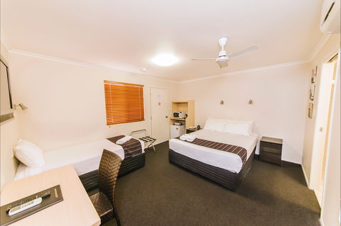 Citywalk Motor Inn Rockhampton - Surfers Gold Coast 3