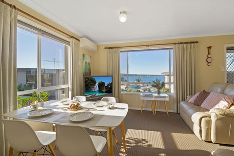 Eagle Heights Holiday Units - Scenic Unit - Surfers Gold Coast 5