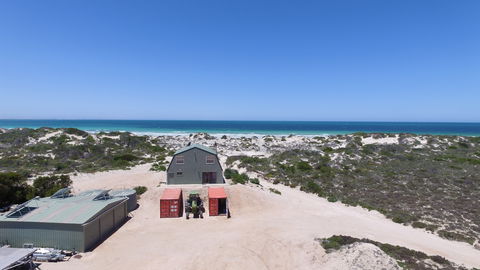Fowlers Bay Beach House - Surfers Gold Coast 0