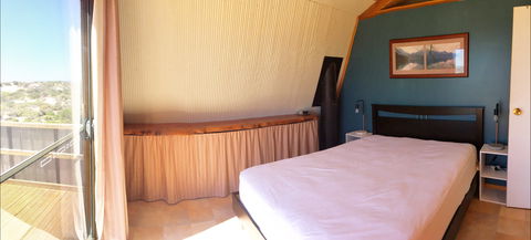 Fowlers Bay Beach House - Surfers Gold Coast 1