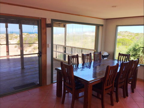 Fowlers Bay Beach House - Surfers Gold Coast 4