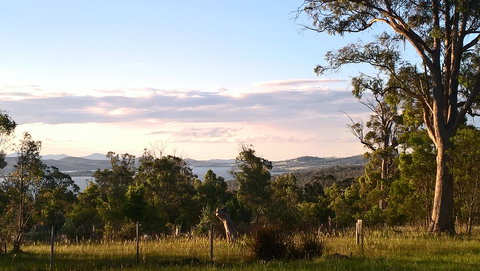 Hilltop Barn At Swan Bay - Surfers Gold Coast 7