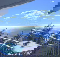 Indigo Blue Beachfront Holiday Apartments - Surfers Gold Coast