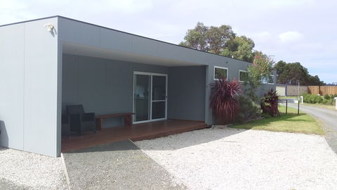 Pelican Point Sanctuary - Surfers Gold Coast 9