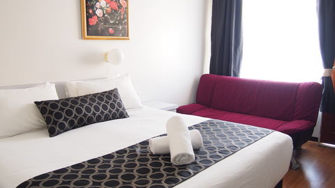 Queanbeyan Motel - Surfers Gold Coast 6
