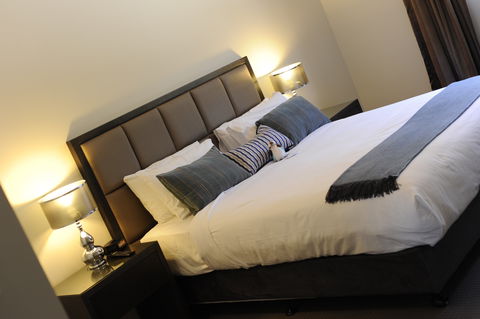 Riverside Oaks Golf Resort - Surfers Gold Coast 0