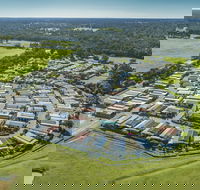 Serpentine Falls Tourist Village - Surfers Gold Coast