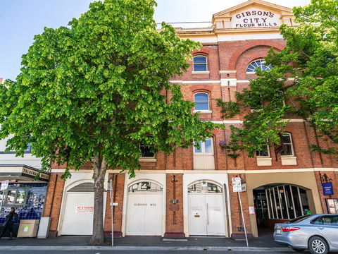 Sullivans Cove Apartments - Gibsons Mill - Surfers Gold Coast 1