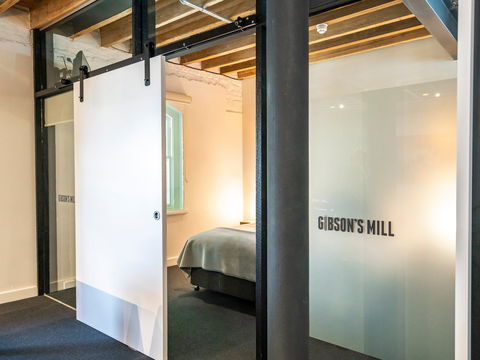 Sullivans Cove Apartments - Gibsons Mill - Surfers Gold Coast 5