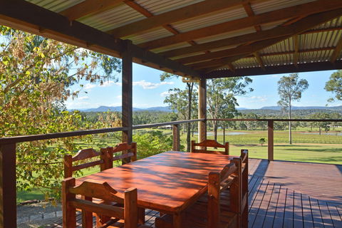 Tellace Estate Homestead - Surfers Gold Coast 1