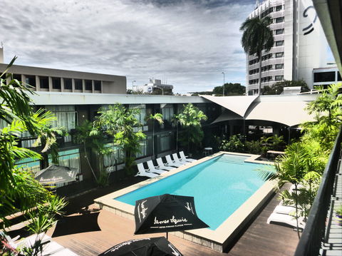The Cavenagh - Surfers Gold Coast 0