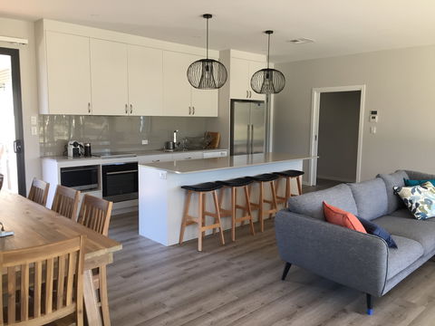 36 Brenda Park Via Morgan -River Shack Rentals - Surfers Gold Coast 1